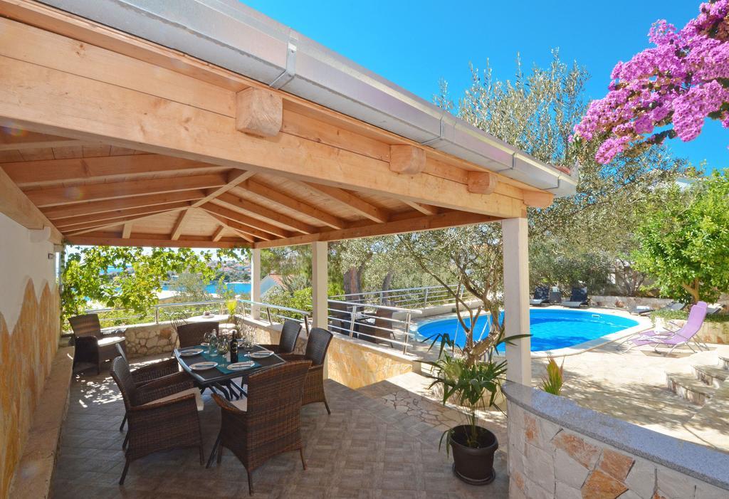 Villa Marin Трогир Екстериор снимка
