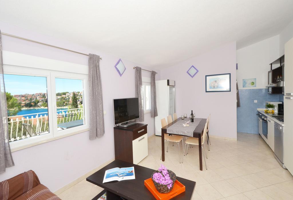 Villa Marin Трогир Екстериор снимка